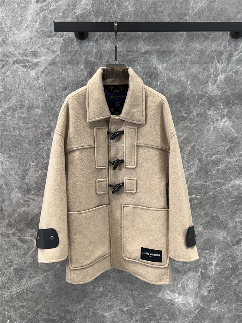 l0vis Vvtt0n lv patchwork leather coat