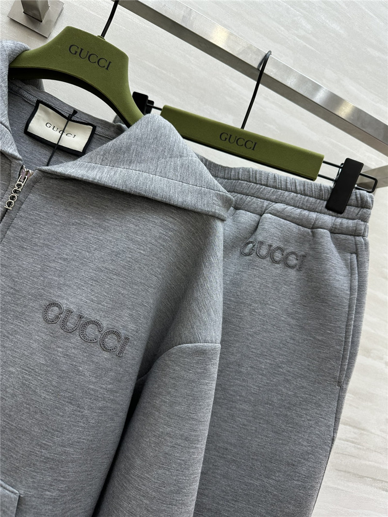 Gvc*1 casual suit