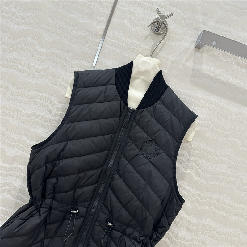 H**me5 down vest