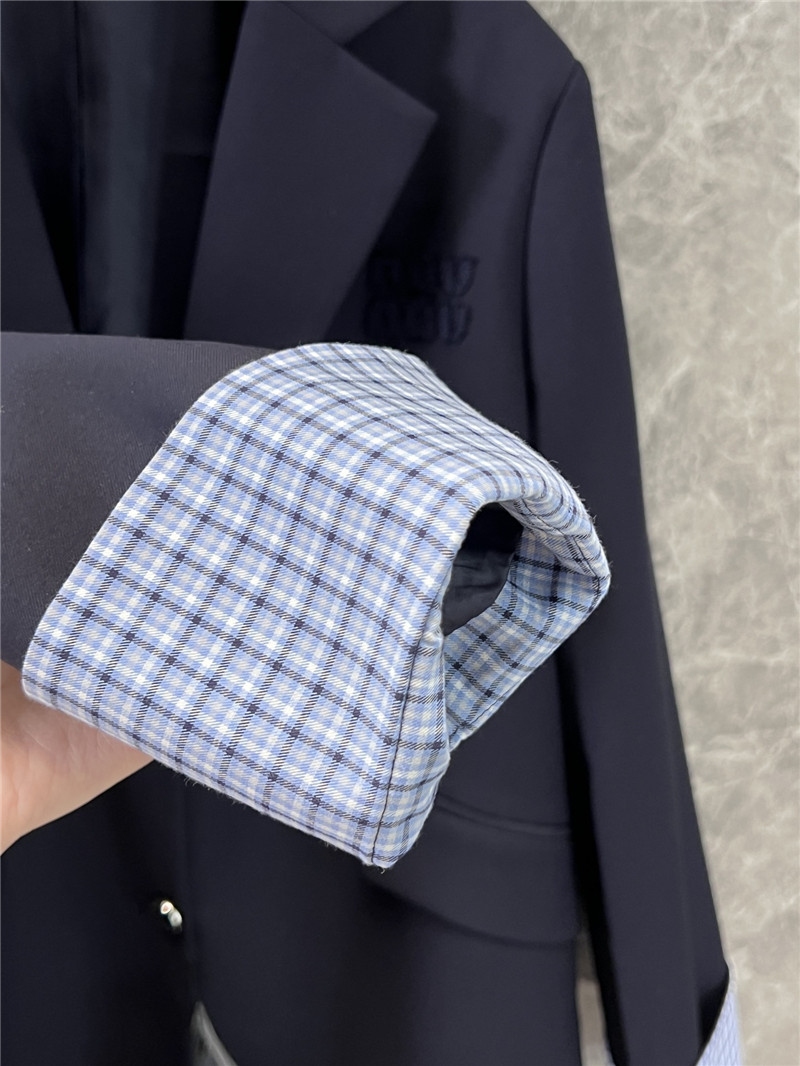 M1um1u suit jacket