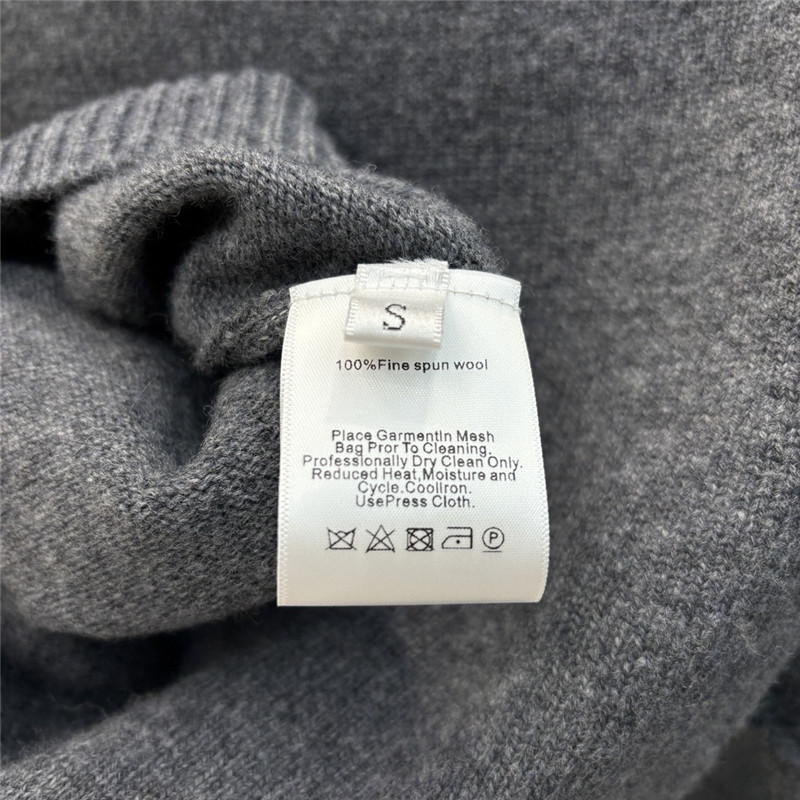 Pra*a knitted suit