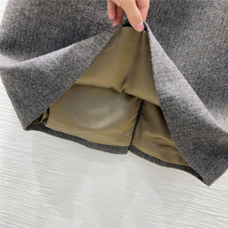 Y51 new skirt
