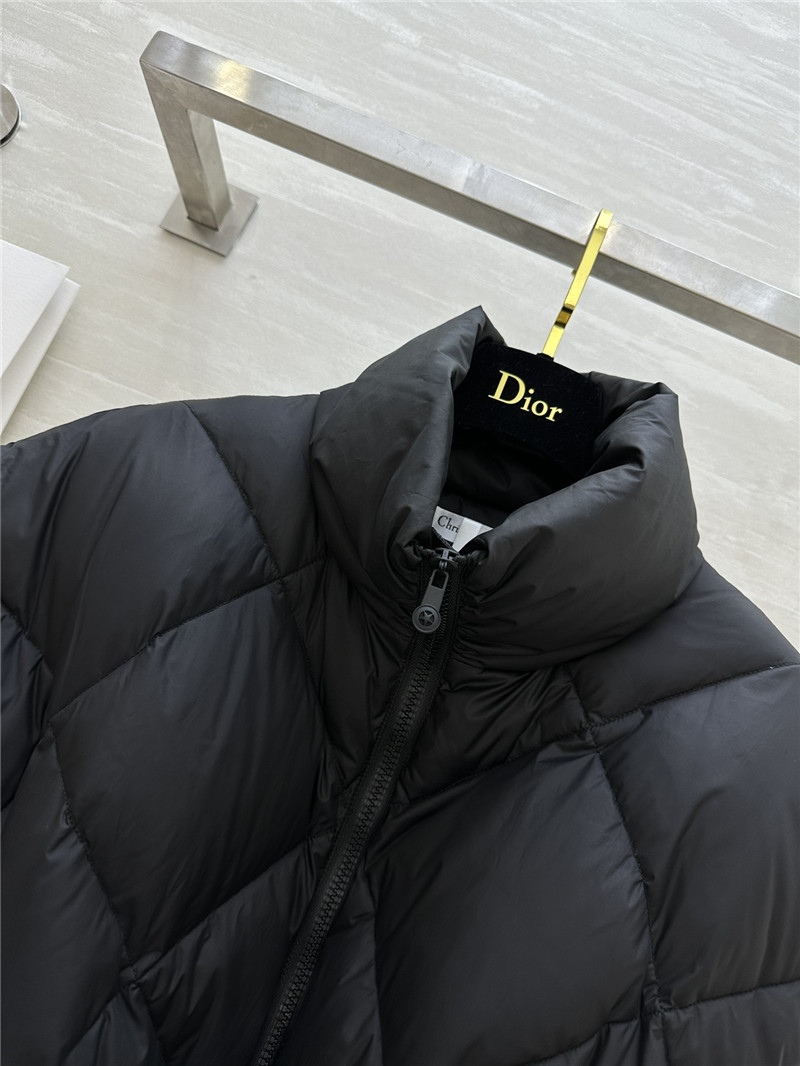 d10r D1am0nd pattern down vest