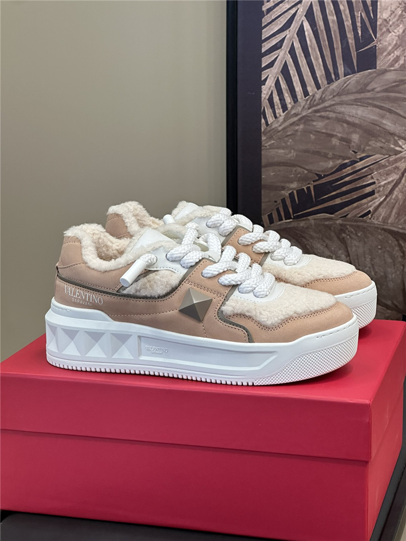 Va1e*ntin0 winter one stud xl low top sneakers