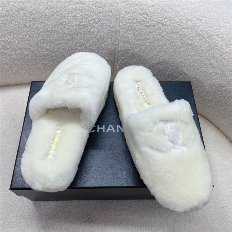 Ch**el pink shearling lambskin mules white