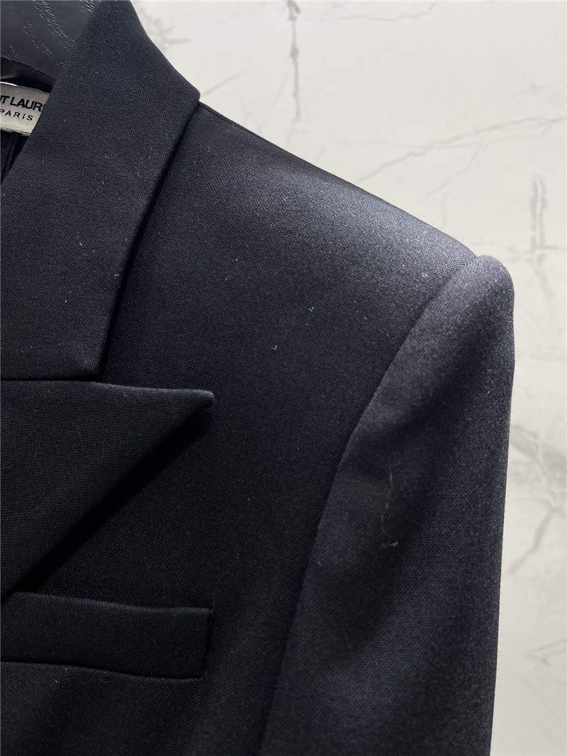 Y51 suit jacket