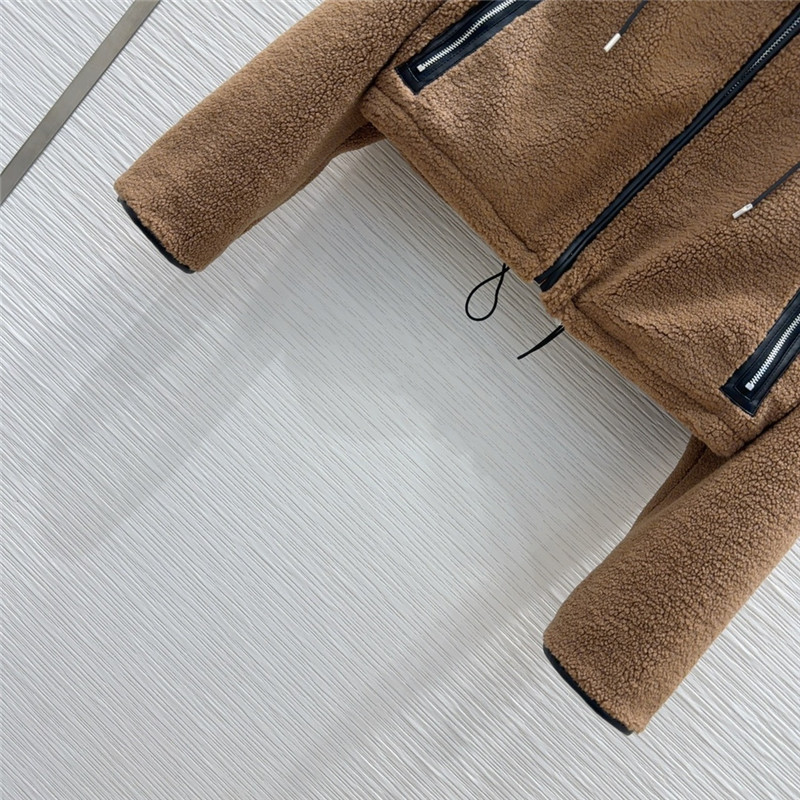 Pra*a new jacket