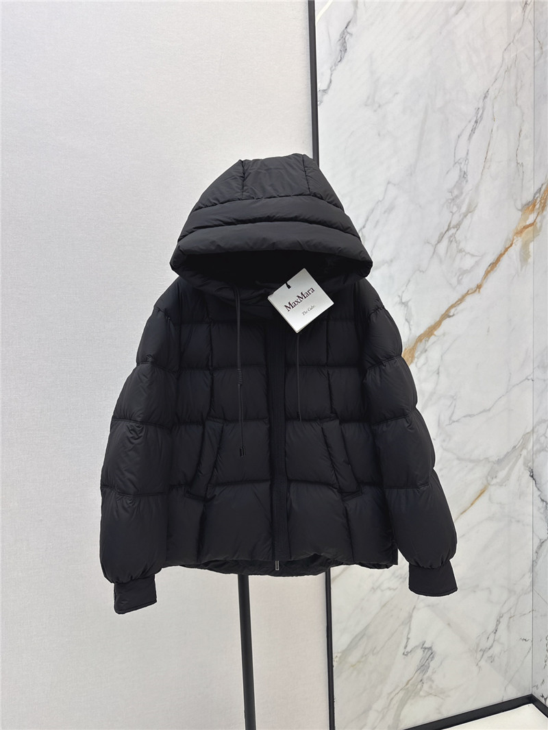 Vanitoo hooded down jacket