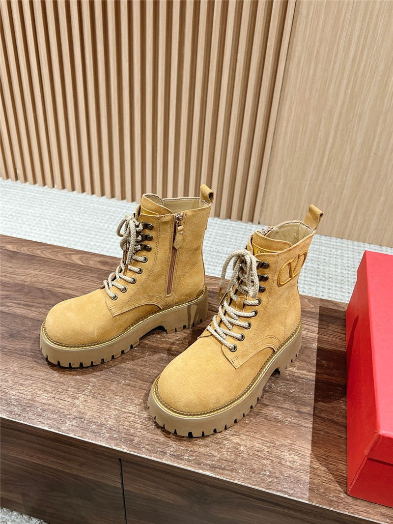 Va1e*ntin0 vlogo suede lace-up platform boots