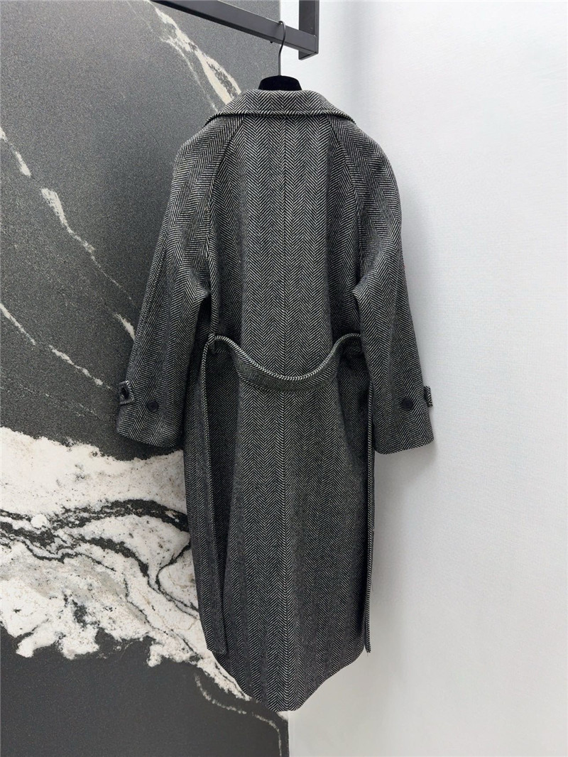 D10r herringbone long coat