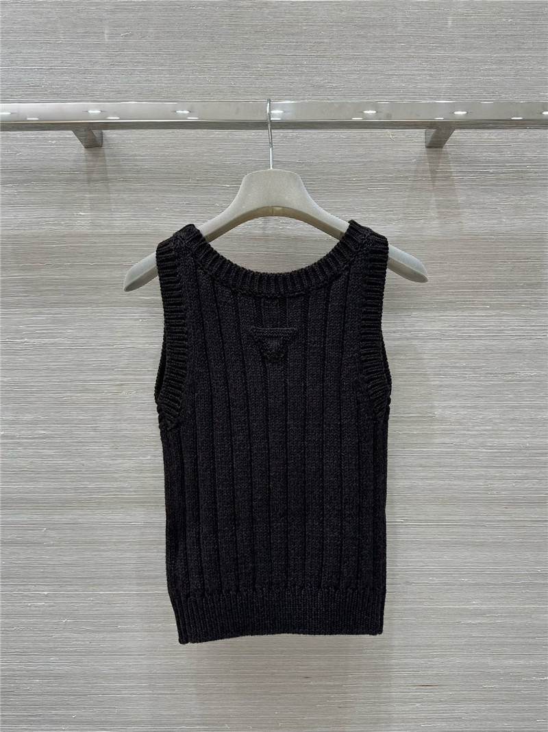 Pra*a logo wool vest top black