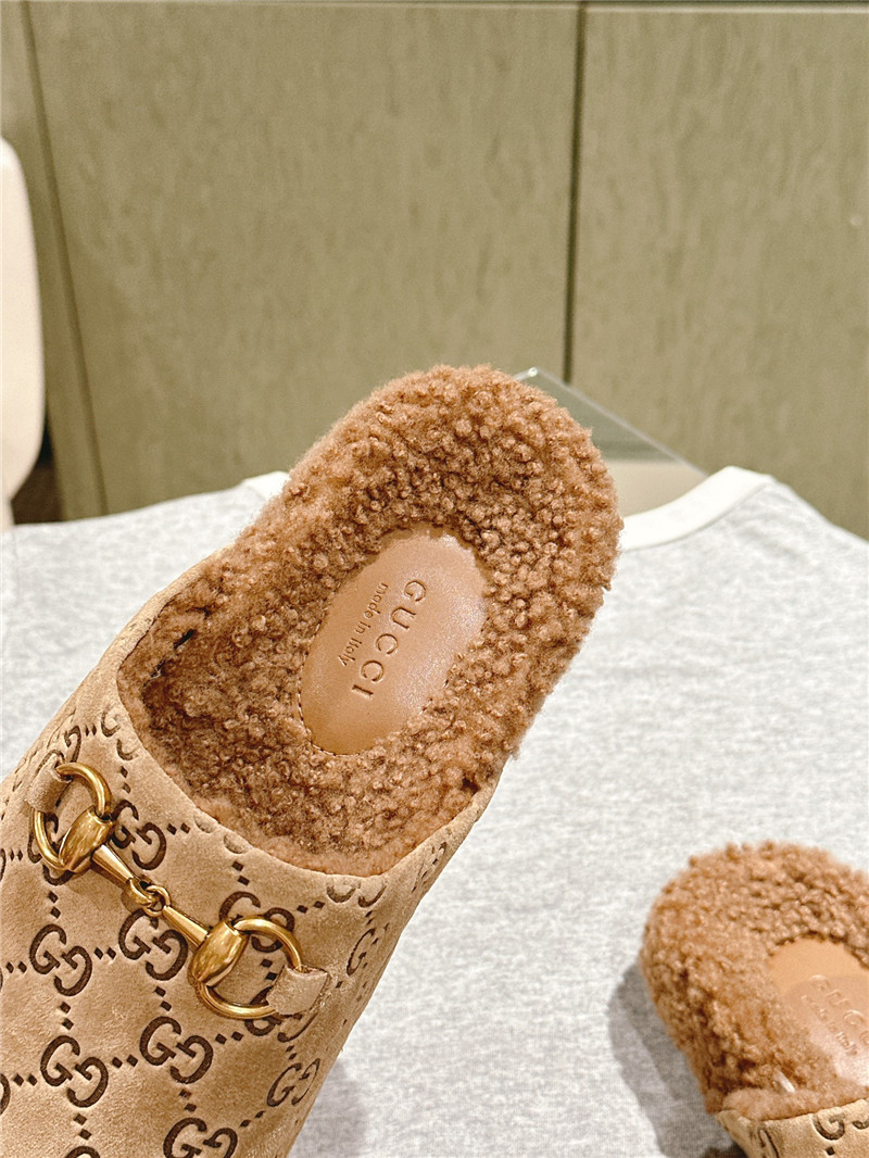 Gvc*1 wool horsebit mule in brown gg suede