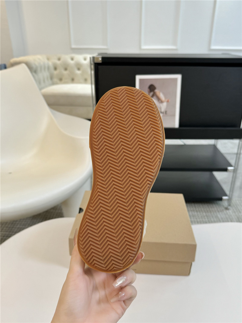 UGG Women’s Sneakers Sale