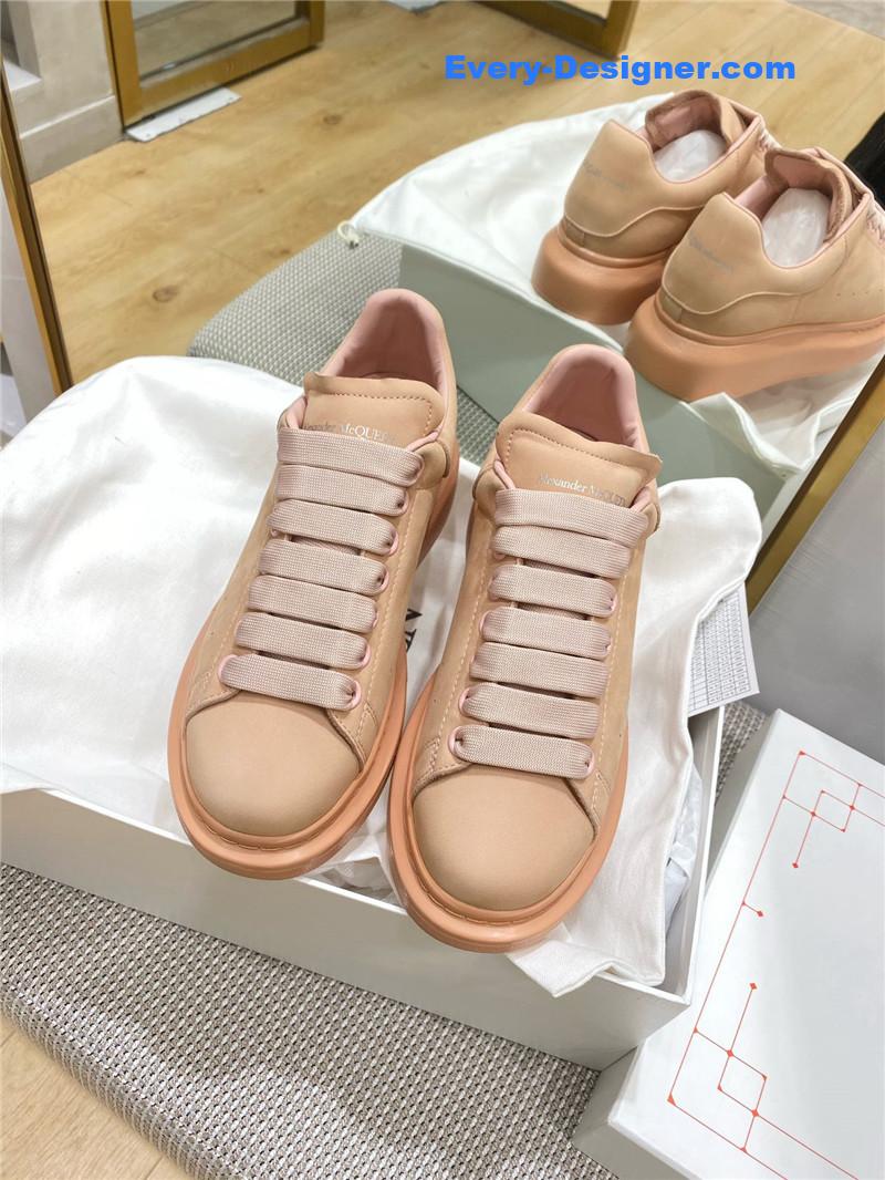 a1exa*der Mcqv*en macaron frosted sneakers