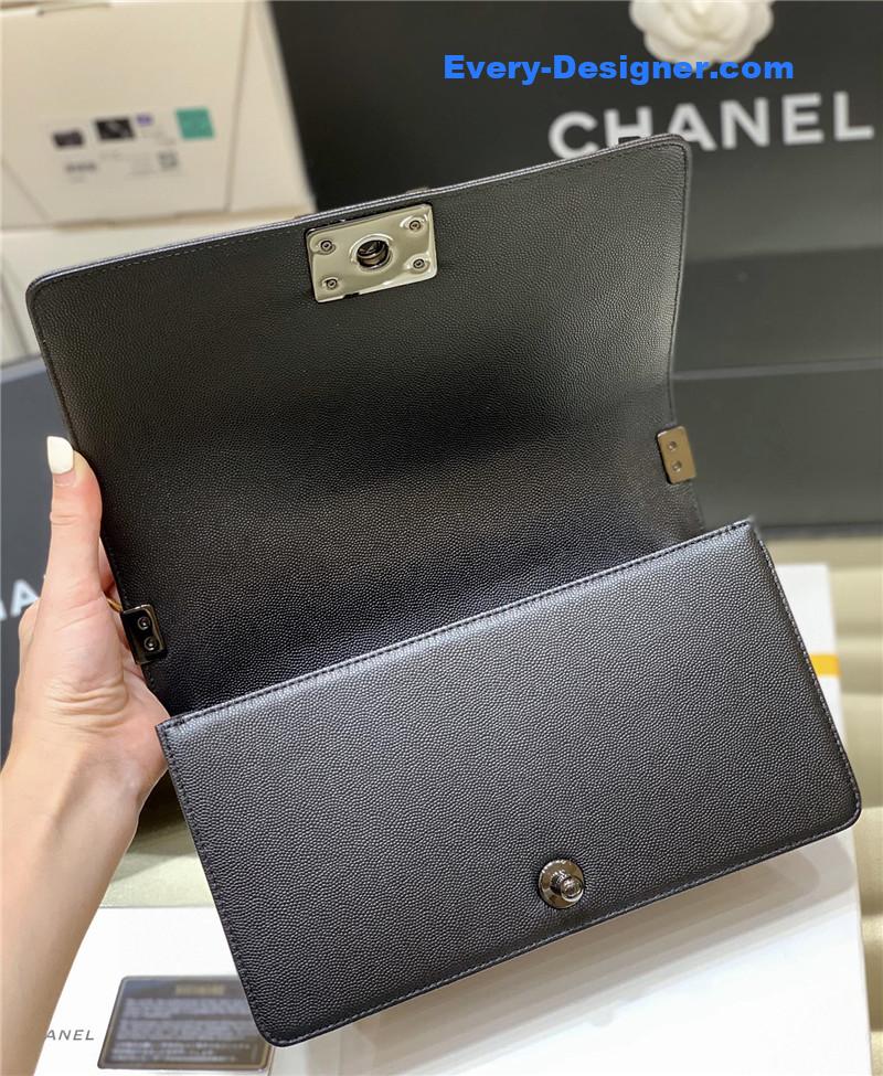 Ch**el le boy haas medium bag