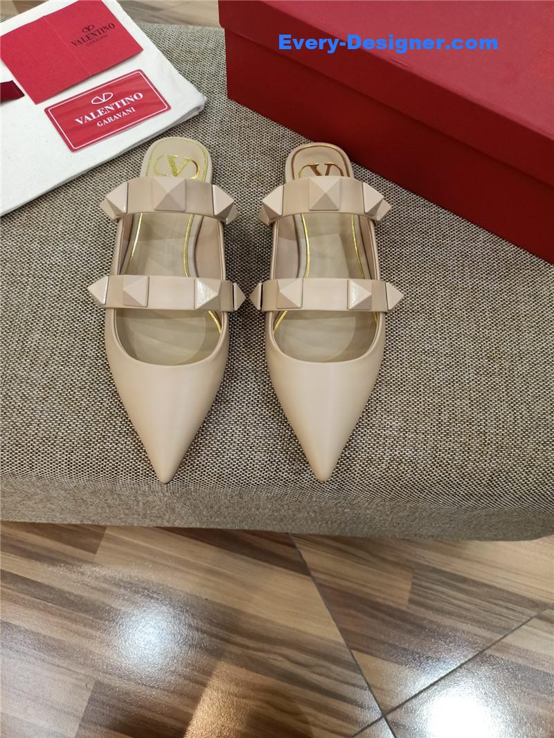 Va1e*ntin0 logo bronzing sandals