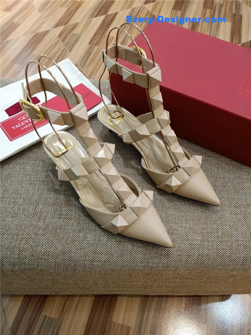 Va1e*ntin0 logo bronzing sandals