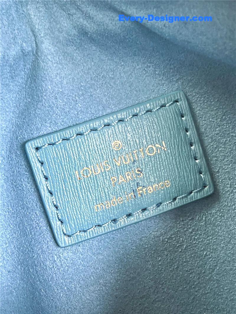 l0vis Vvtt0n lv monogram jacquard denim loop bag