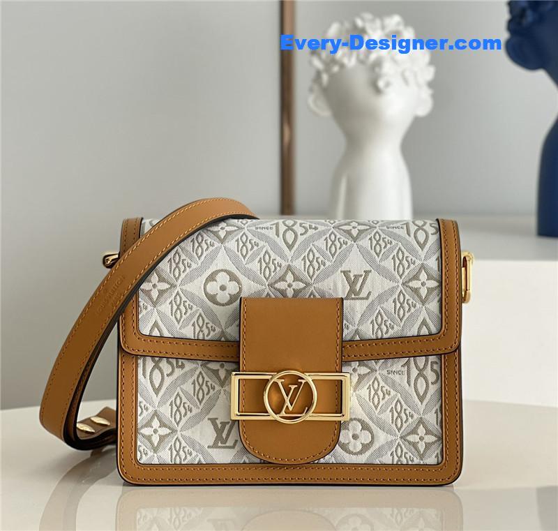 l0vis Vvtt0n lv dauphine small white monogram canvas bag