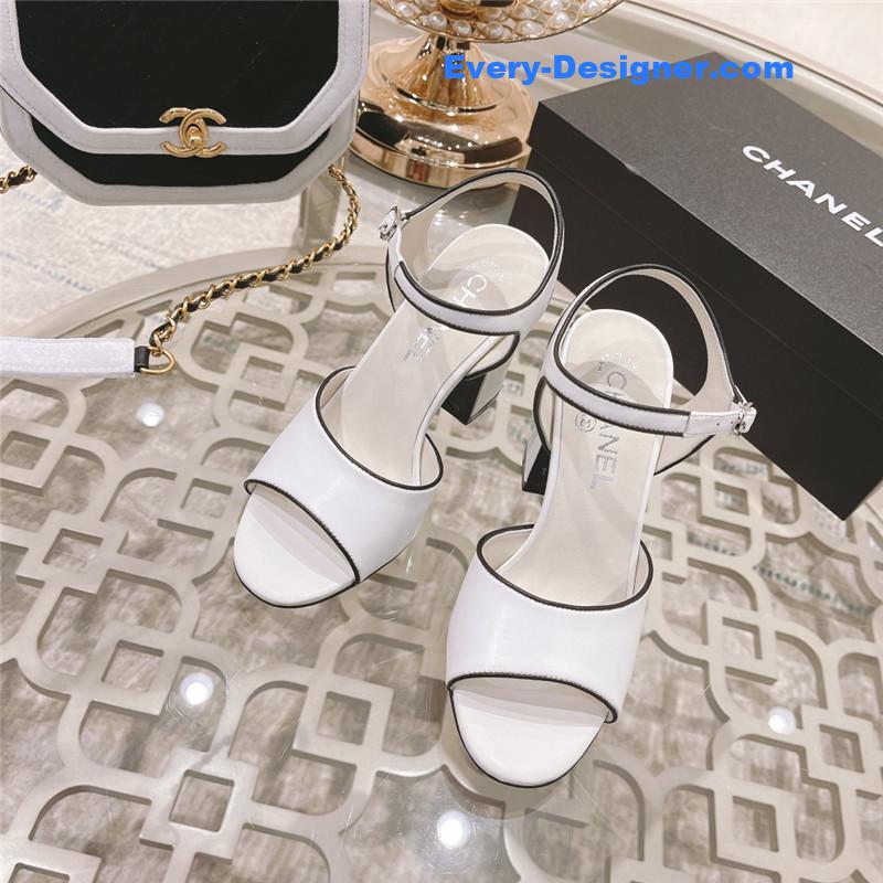 CC classic chunky heels