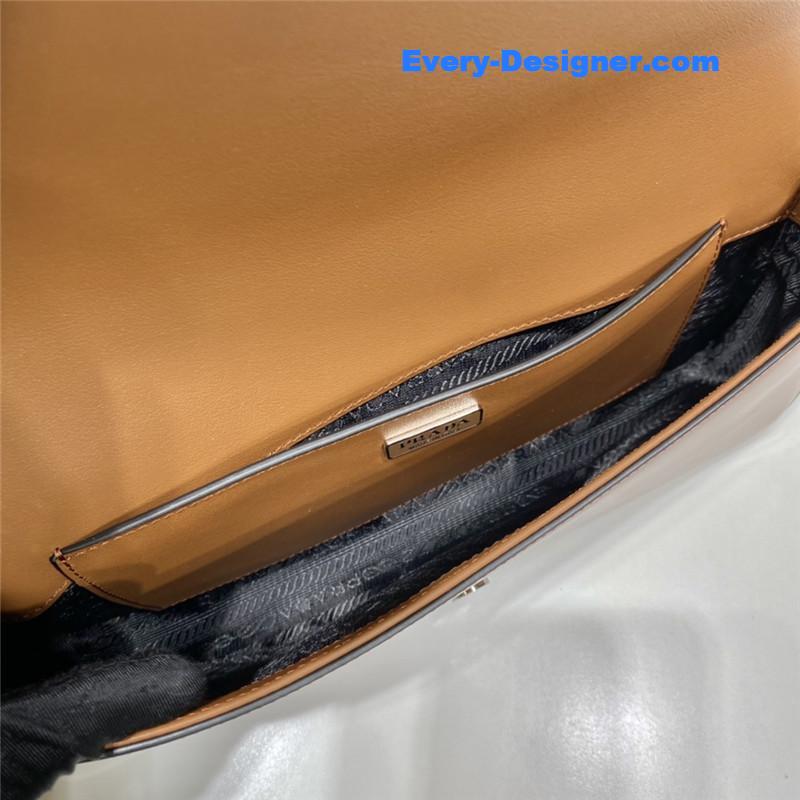 Pra*a brown brushed leather femme bag
