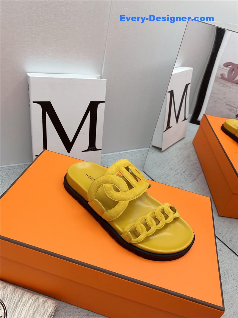H**me5 couple shoes