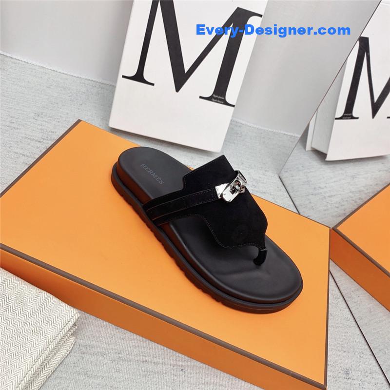 H**me5 couple shoes