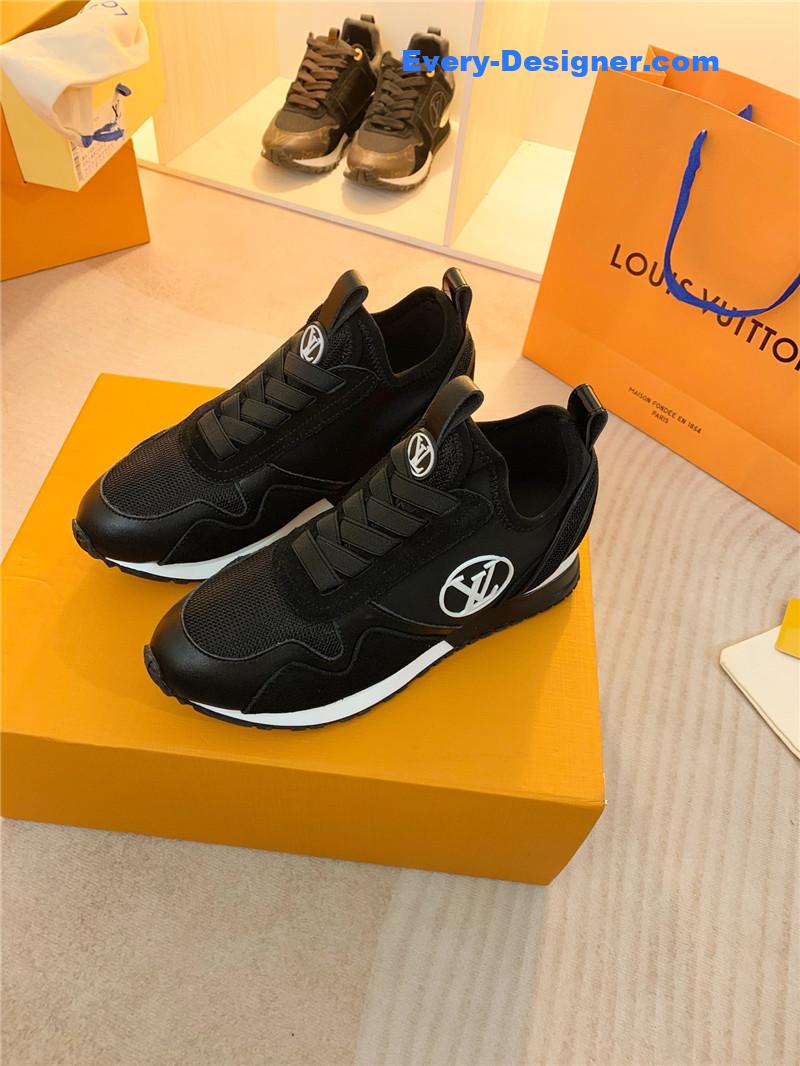 l0vis Vvtt0n lv run away sneakers