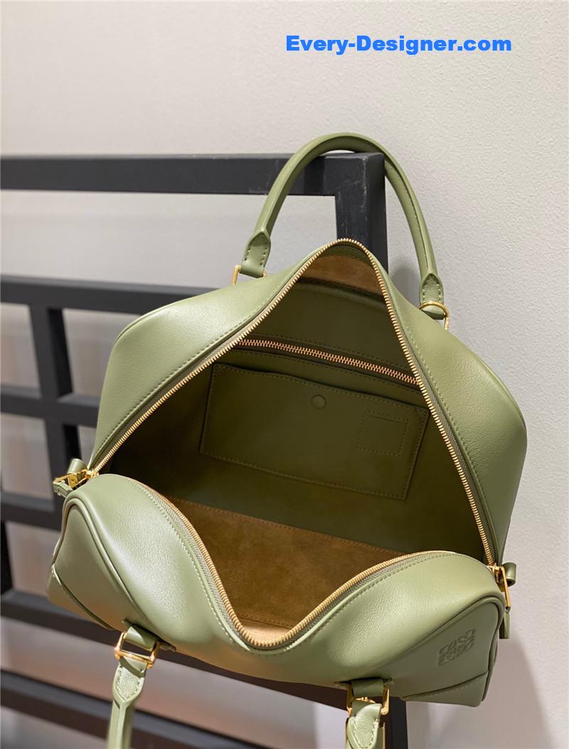L0ew* amazona 28 bag