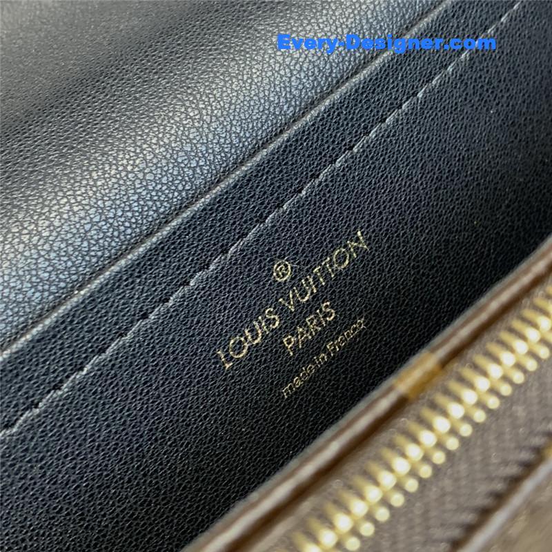 l0vis Vvtt0n lv marceau chain bag