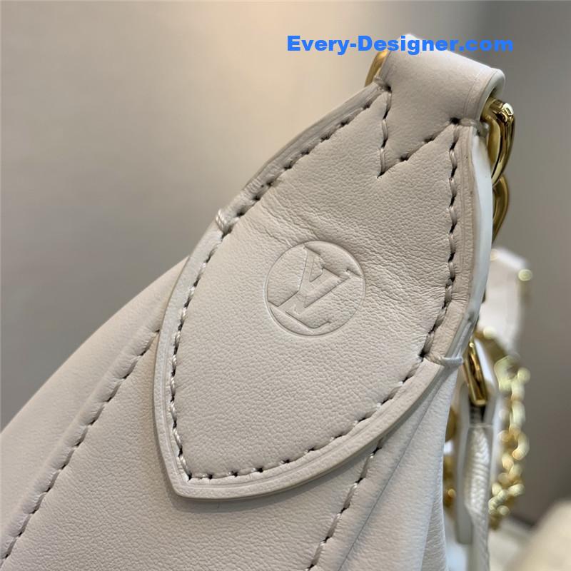 l0vis Vvtt0n lv over the moon bag
