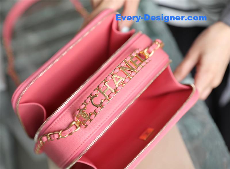 Ch**el vanity case handle camera bag