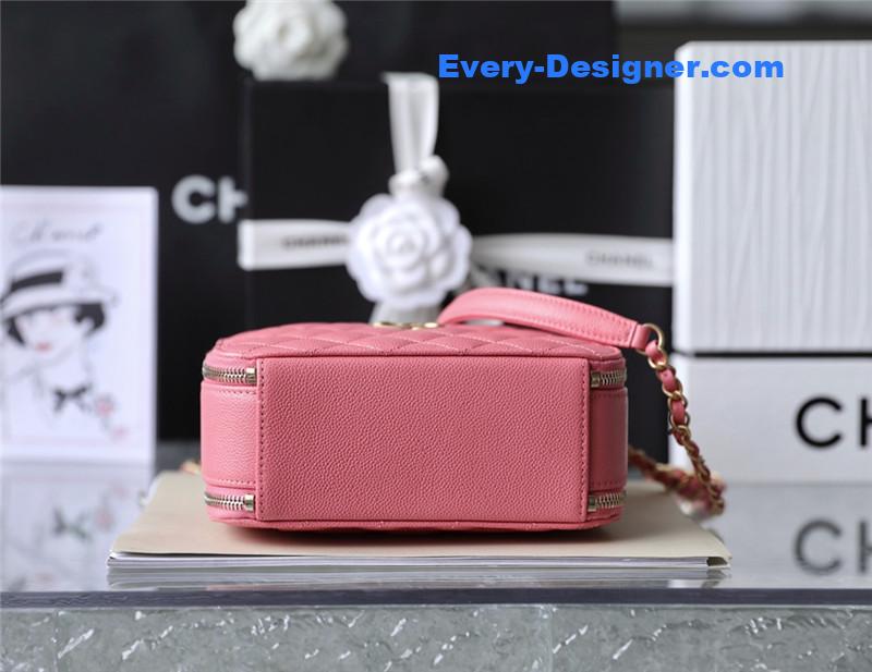 Ch**el vanity case handle camera bag