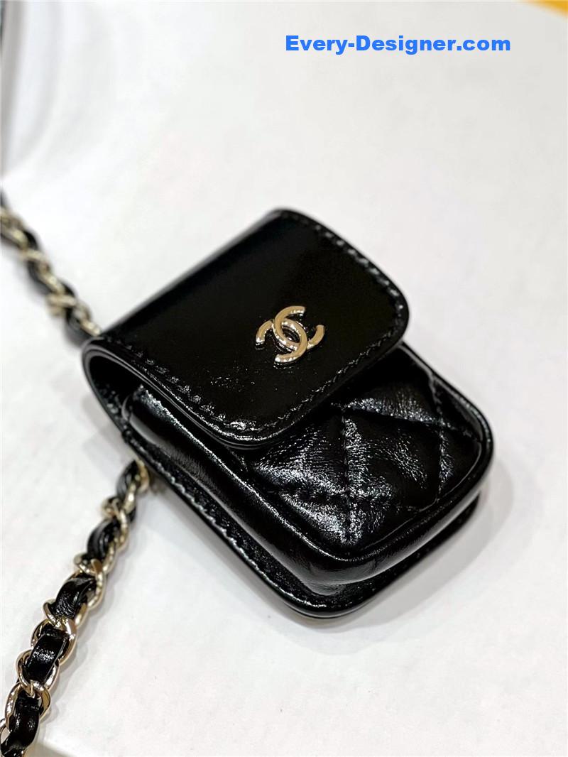 Ch**el oil wax cowhide backpack