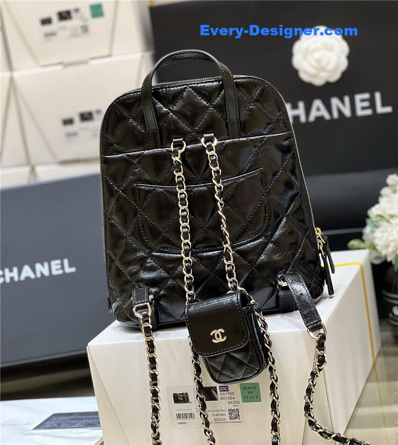 Ch**el oil wax cowhide backpack