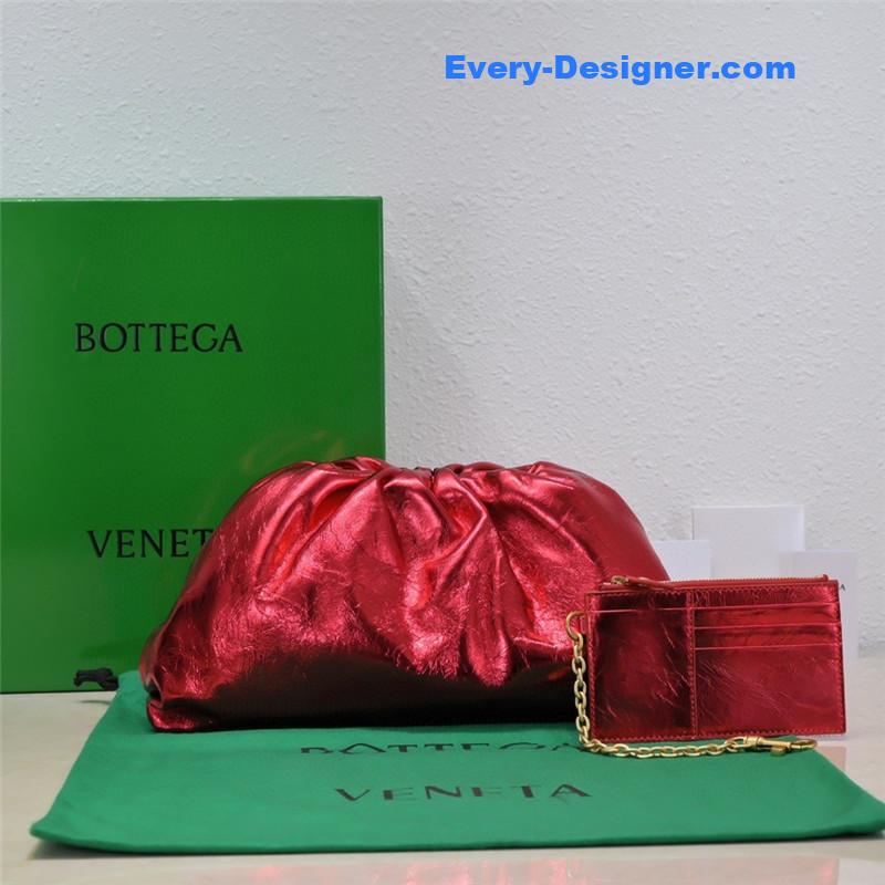 b0tt*ga Ven*ta the pouch bag