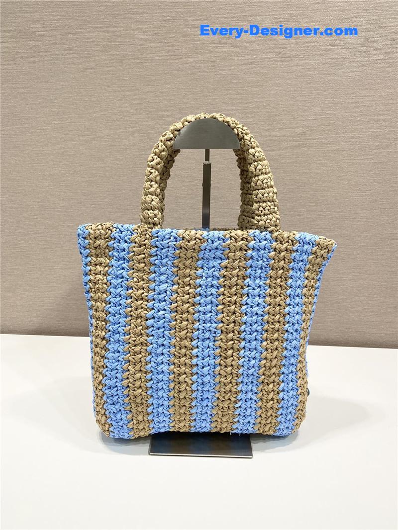 Pra*a fiber tote bag