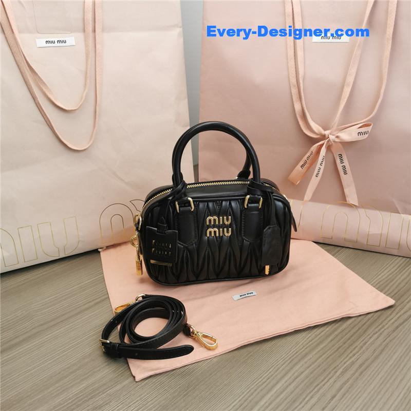 M1um1u new too pretty bowling handbag