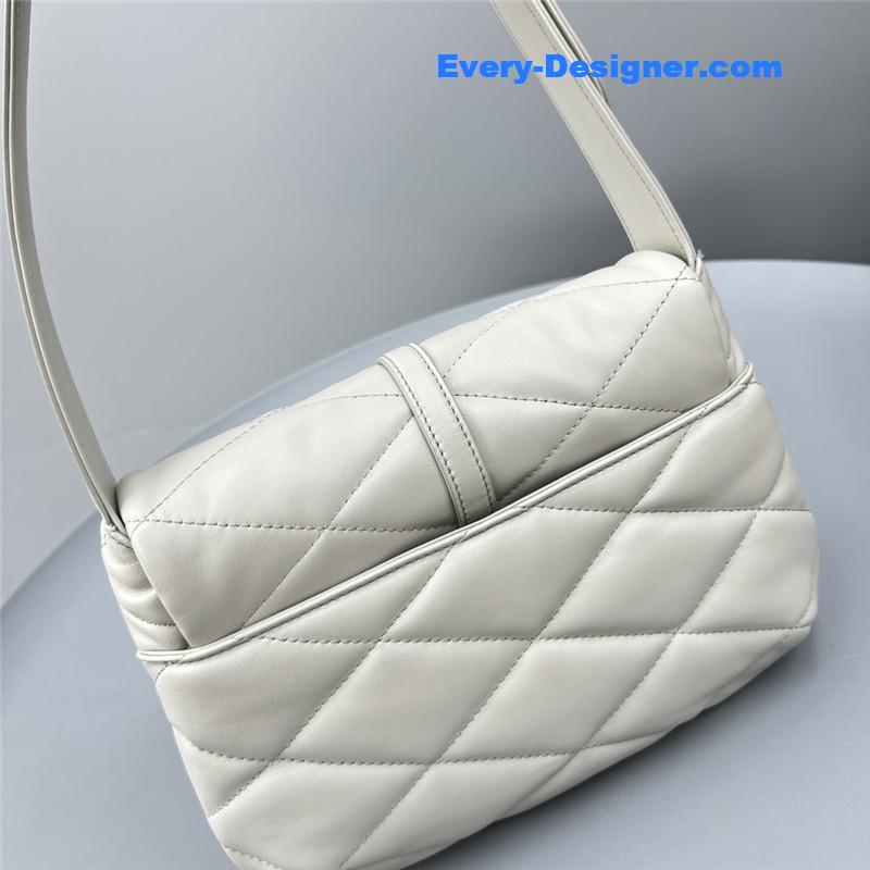 Y51 le 57 hobo bag
