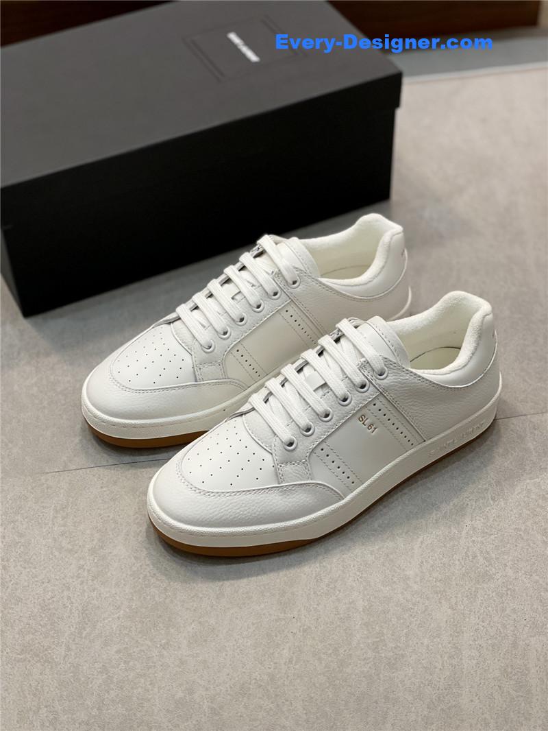 Y51 low-top lace-up sneakers