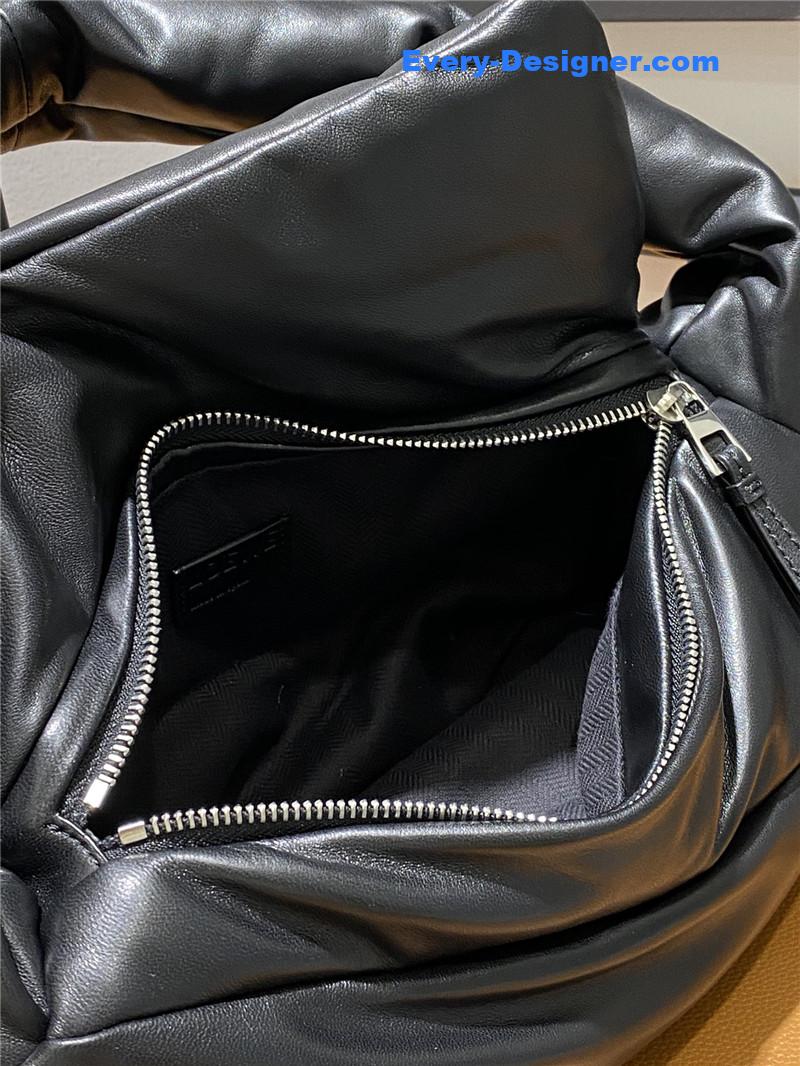 L0ew* hobo bag