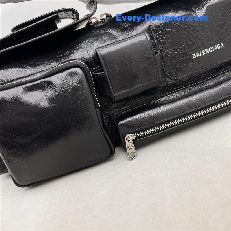 ba1en*iaga S*per busy bag small
