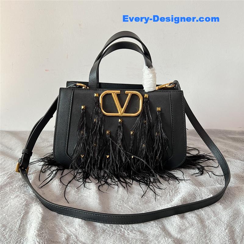 Va1e*ntin0 shoulder tote bag