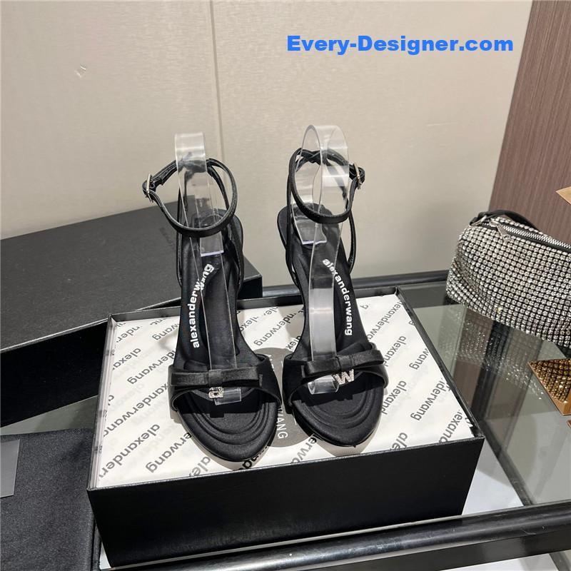 A1exa*der wang logo rhinestone pumps