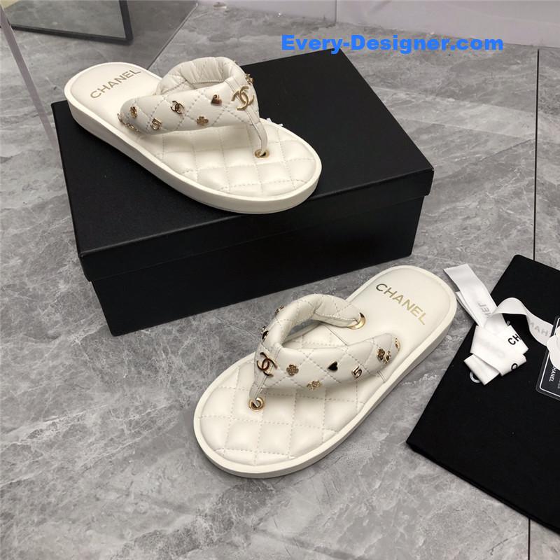 CC explosion Iogo slippers