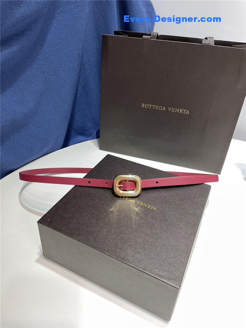 b0tt*ga Ven*ta chain link leather belt