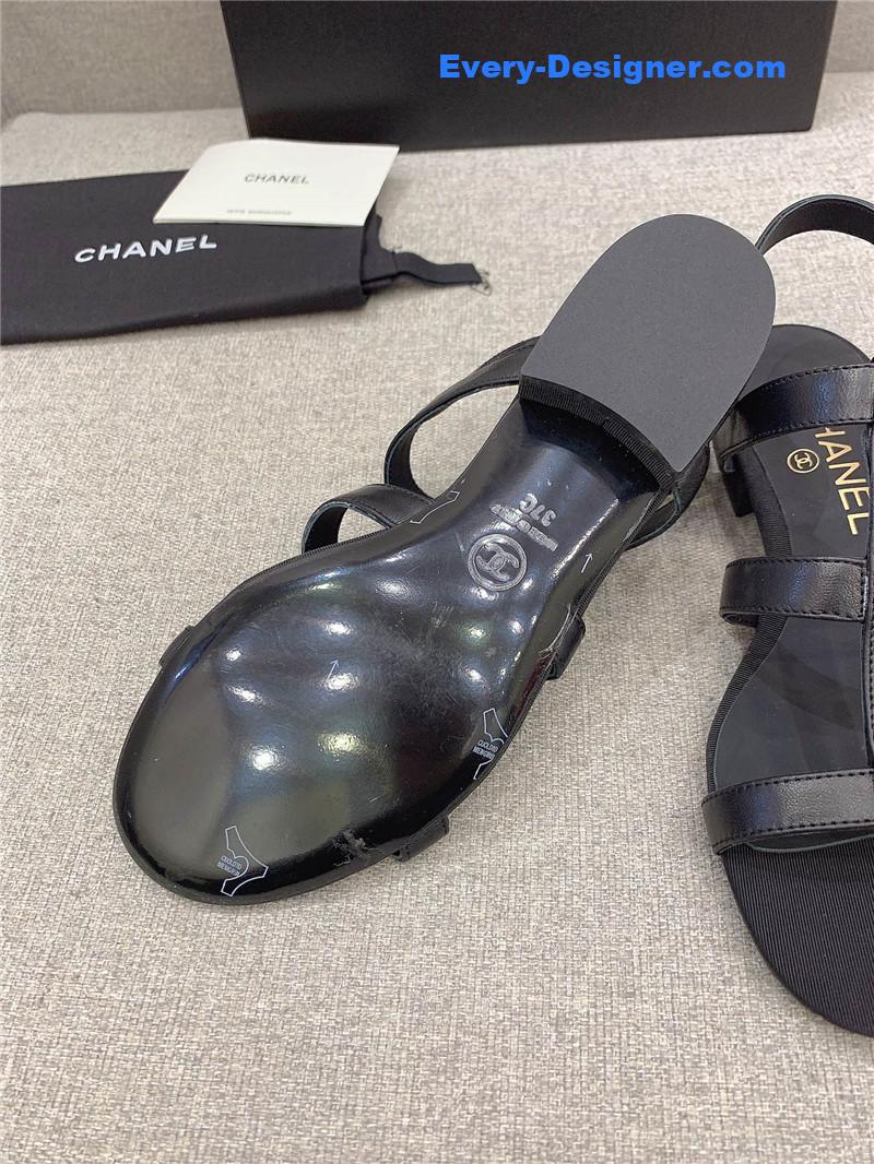 CC new flat sandals