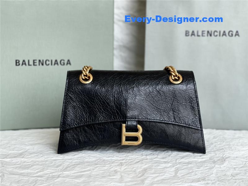 Ba1en*iaga crush small chain bag
