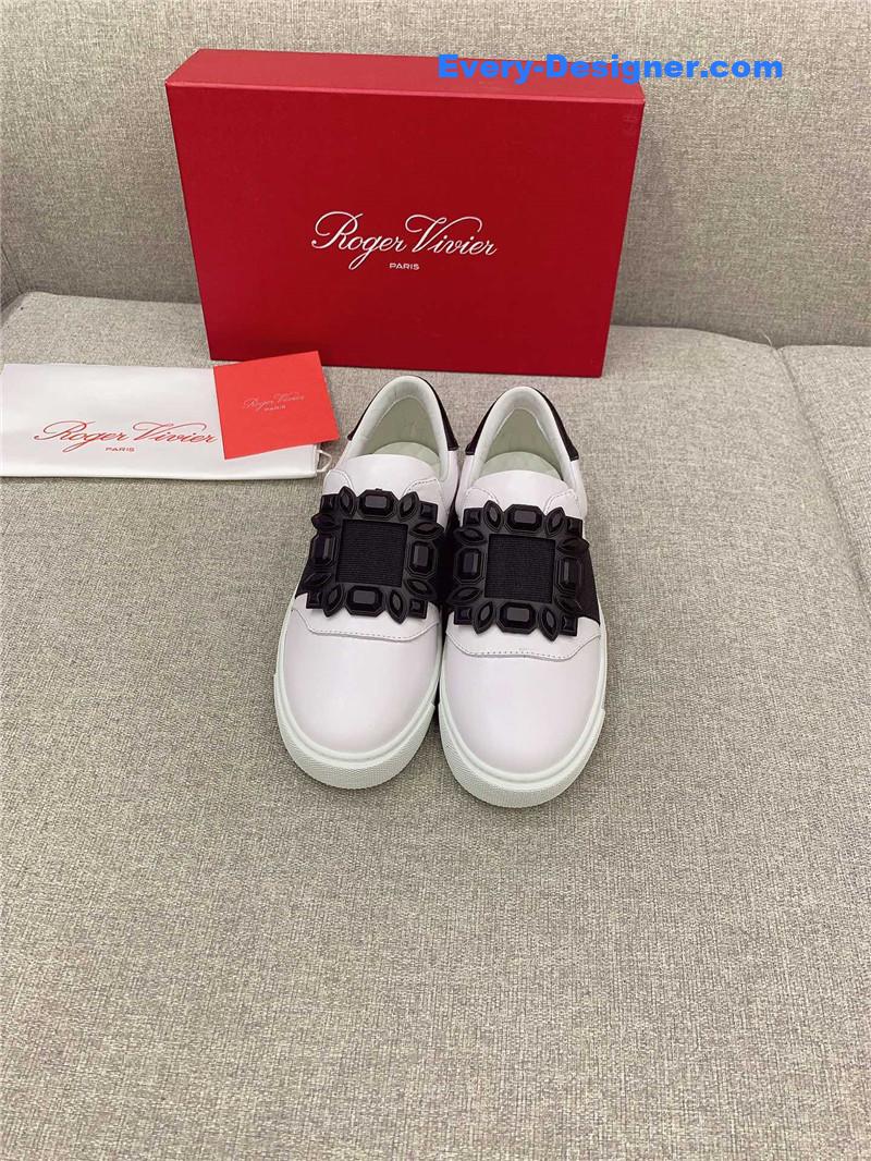 roger u1u1er new d1am0nd buckle casual shoes