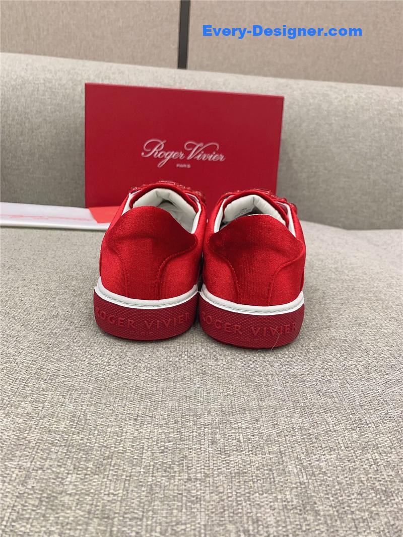 roger u1u1er new d1am0nd buckle casual shoes